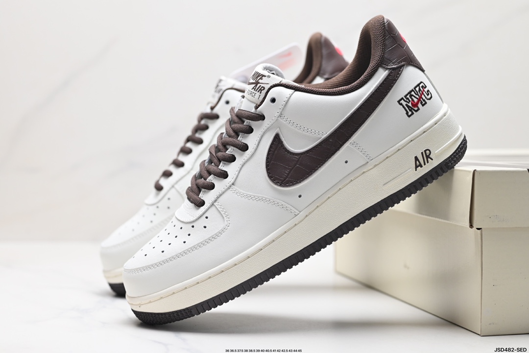 Nike Air Force 1 Shoes